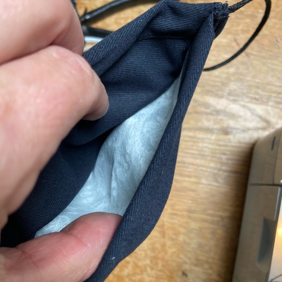 Set of two adult sized face masks - Picture 2 of 3